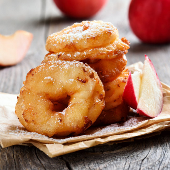 BEIGNETS AUX POMMES