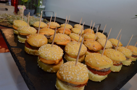 MINI HAMBURGER